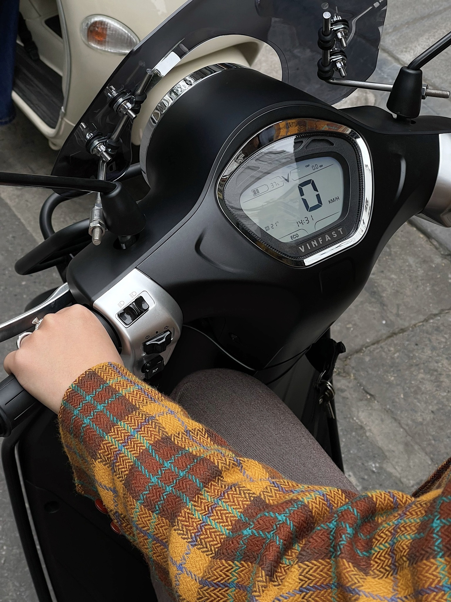 tốc độ và hiệu suất xe máy điện vinfast evo 200 lite